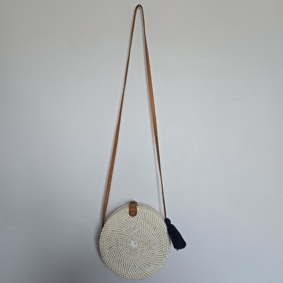 White Woven Crossbody Bag with Tan Strap - Picture 1 of 7